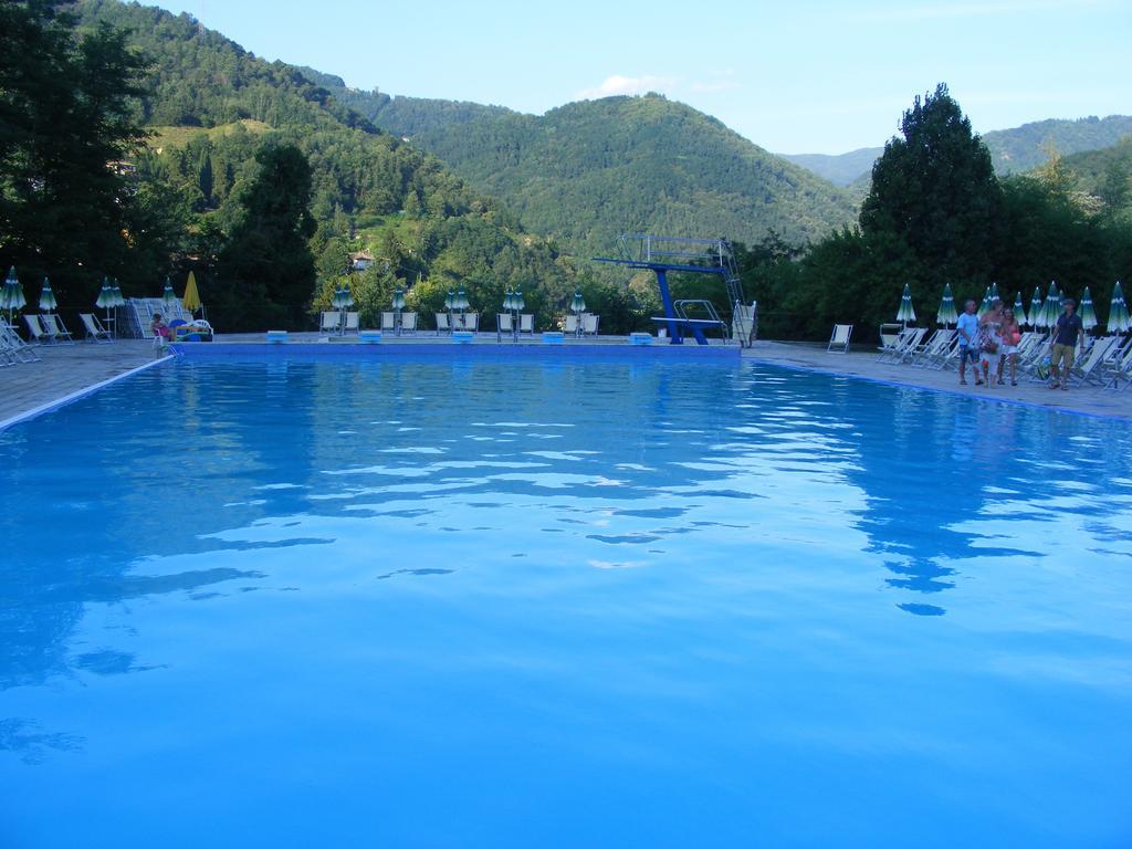 Hotel Casa Marchi Bagni di Lucca Exterior foto